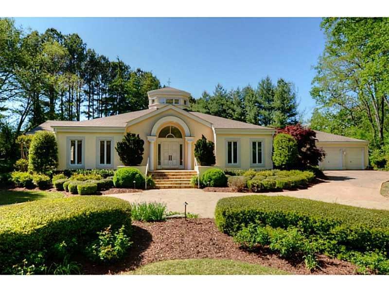 Exterior Front. Ranch with 3-car Garage