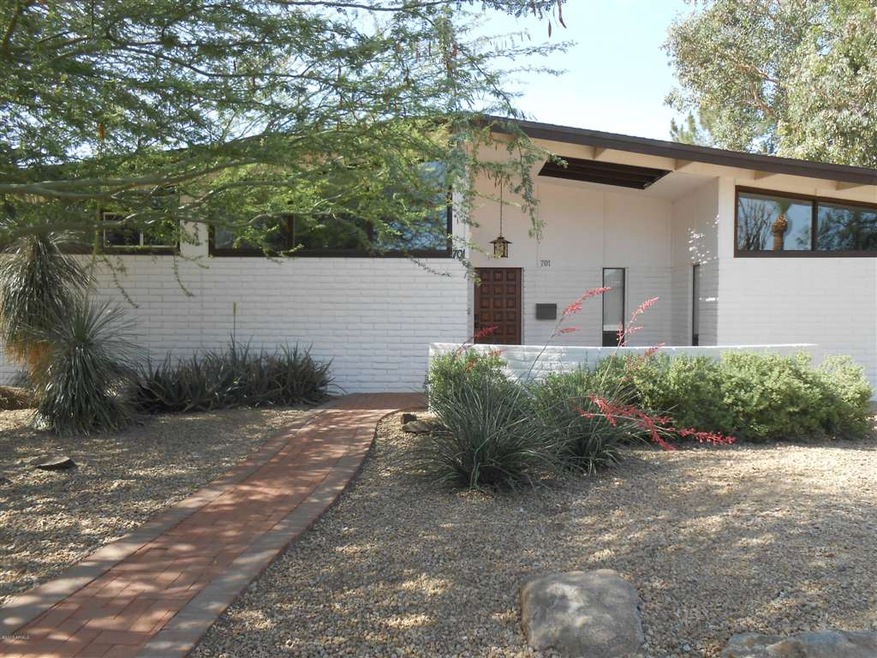 Welcome home to 701 E. Alameda Drive