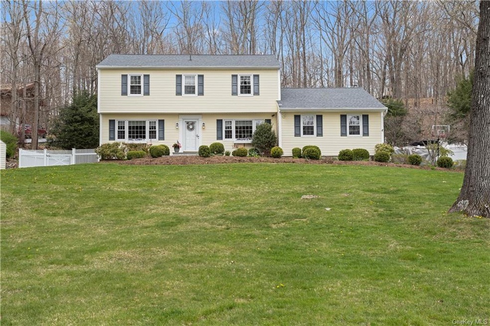 13 Lake Dr, Somers, NY 10589 - photo 1