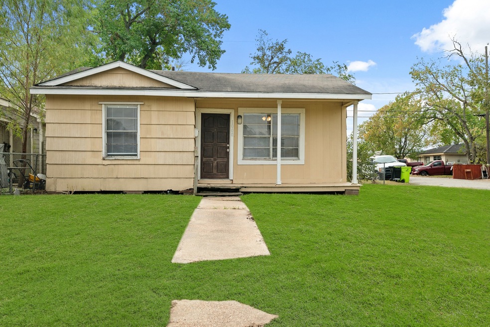 1000 Avenue E, Rosenberg, TX 77471 - photo 1