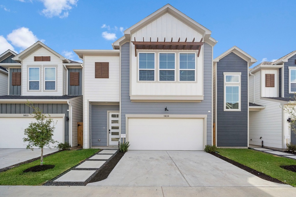 5820 Highland Sky Ln, Houston, TX 77091 - photo 1