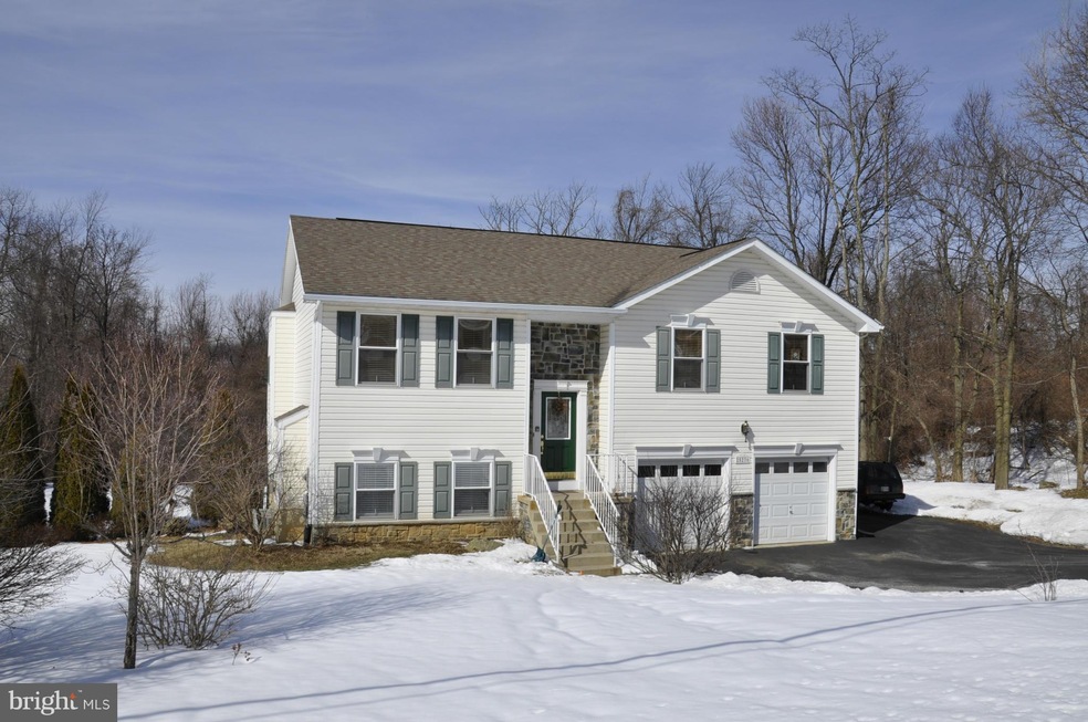 25236 Military Rd, Cascade, MD 21719 - photo 1