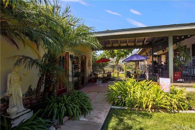 Private Patio with Water features