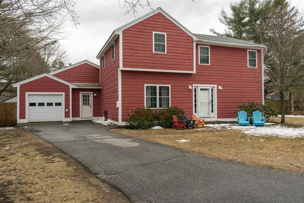 156 Holly Ln, Portsmouth, NH 03801 - photo 1