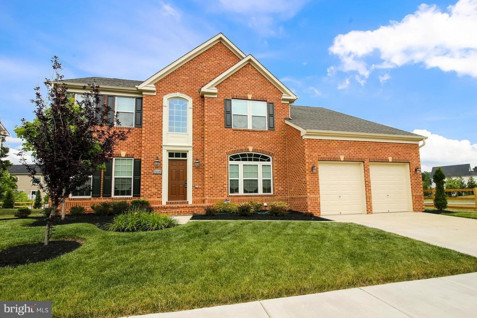 2218 Lake Forest Dr, Upper Marlboro, MD 20774 - photo 1