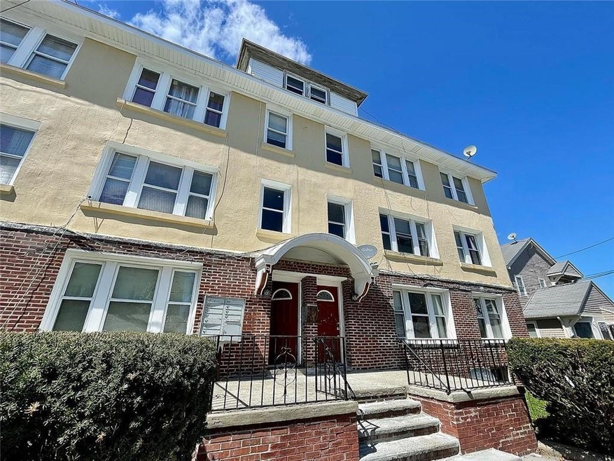 21 Verndale Ave unit 2, Providence, RI 02905 - photo 1