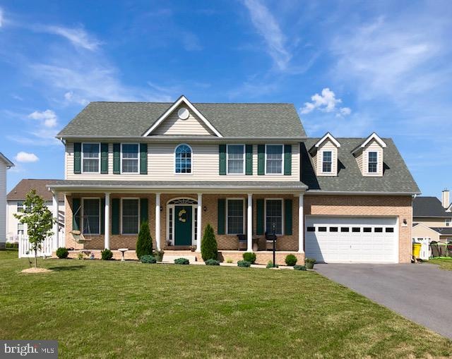 571 Webber Springs Dr, Inwood, WV 25428 - photo 1