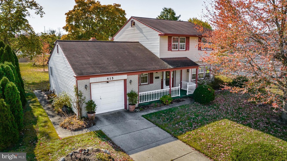415 Windsor Dr, Gibbstown, NJ 08027 - photo 1