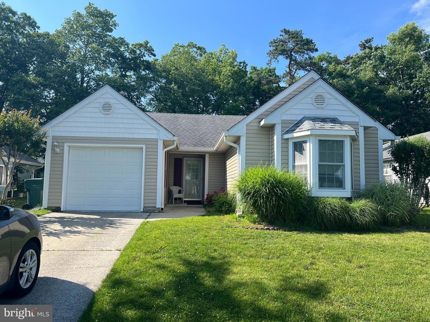 210 Mohican Ln, Little Egg Harbor Township, NJ 08087 - photo 1