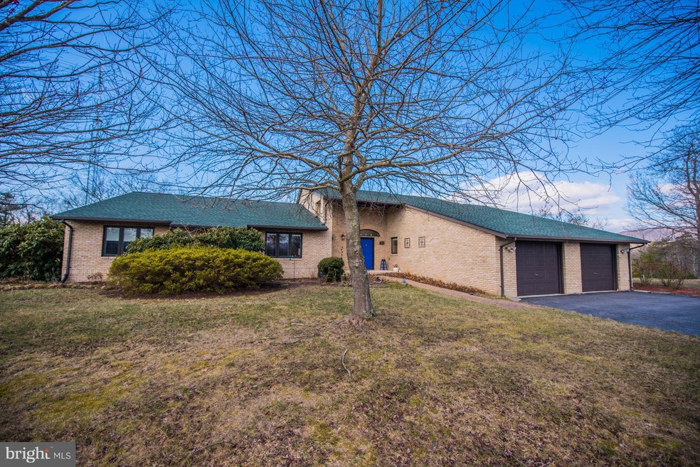 342 Girl Scout Dr, Hedgesville, WV 25427 - photo 1