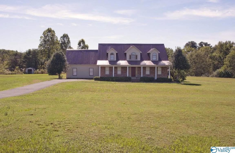 630 John Sutton Rd, Grant, AL 35747 - photo 1