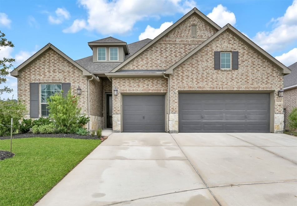 9430 Mont Ellie Ln, Tomball, TX 77375 - photo 1