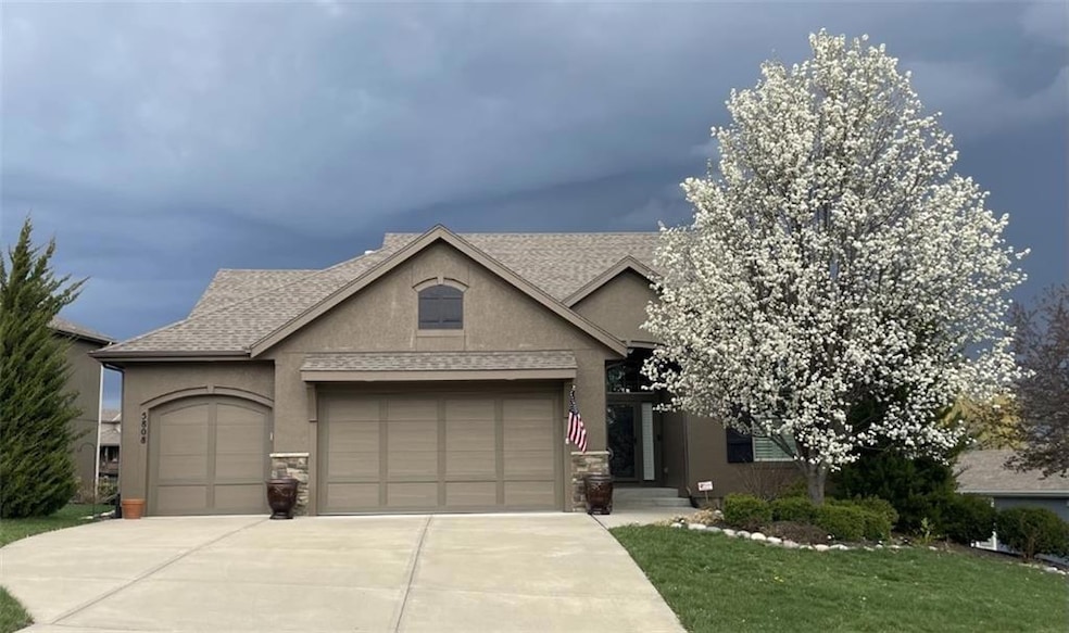 5808 Constance St, Shawnee, KS 66216 - photo 1