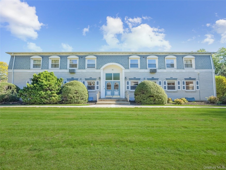11 Normandy Village unit 4, Nanuet, NY 10954 - photo 1