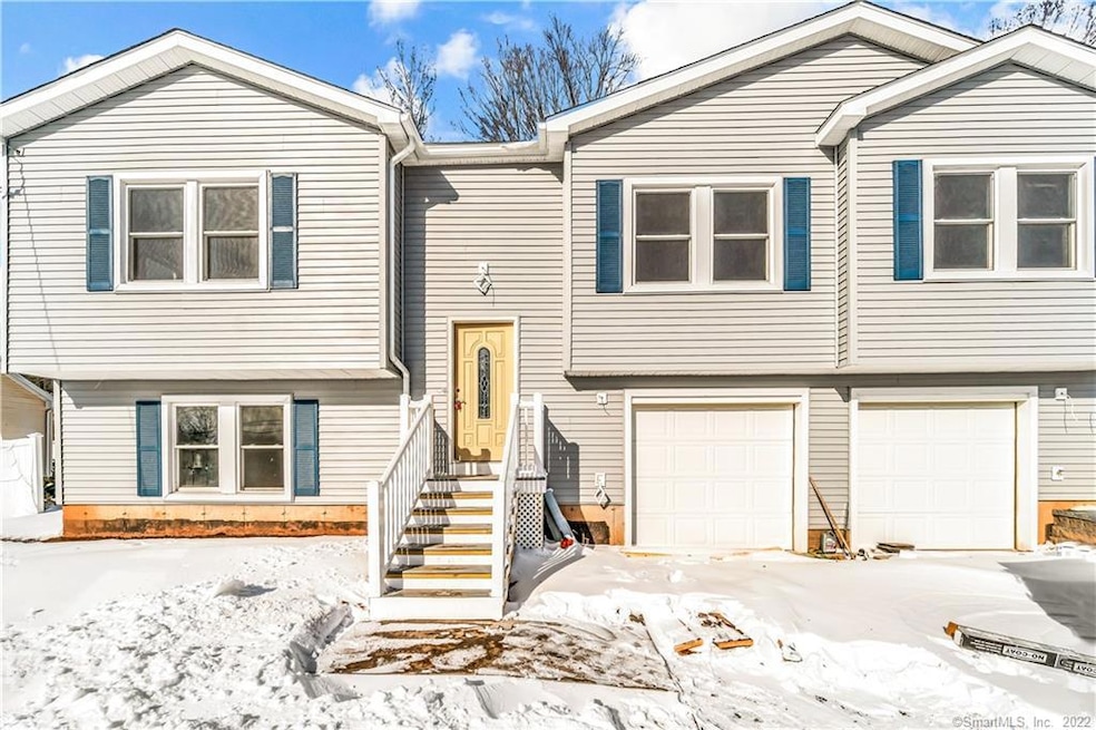 32 Botsford St, Meriden, CT 06451 - photo 1