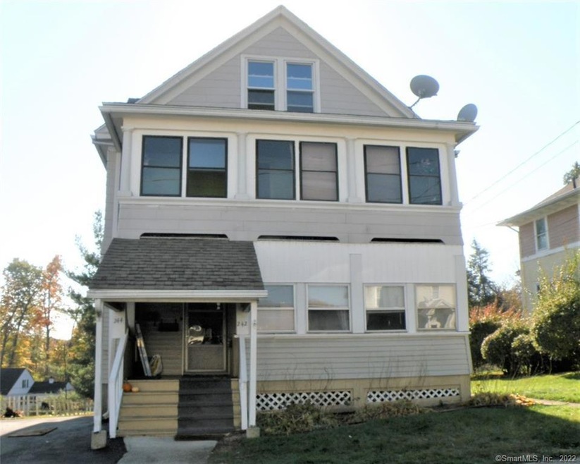 242 High St unit 3, Bristol, CT 06010 - photo 1