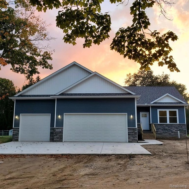 6121 N Irish Rd, Davison, MI 48423 - photo 1