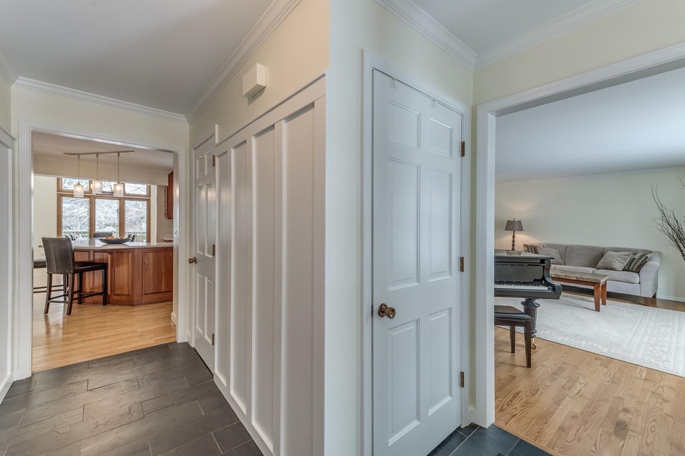 655 Cavalcade Cir, Naperville, IL 60540 - photo 1