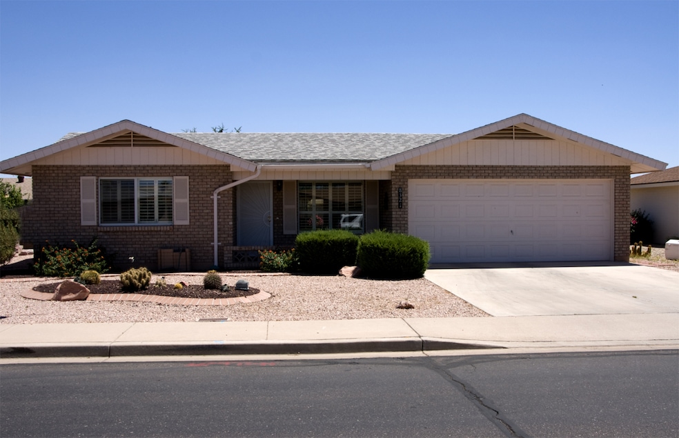2 bed, 2 bath, 2 car garage.