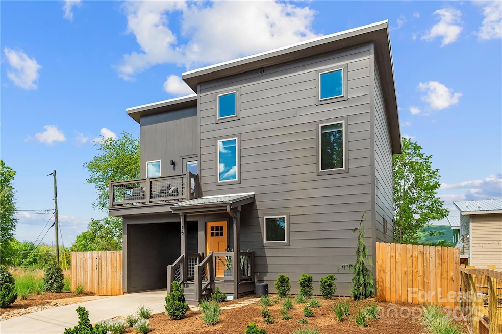 For Rent $2,500/month