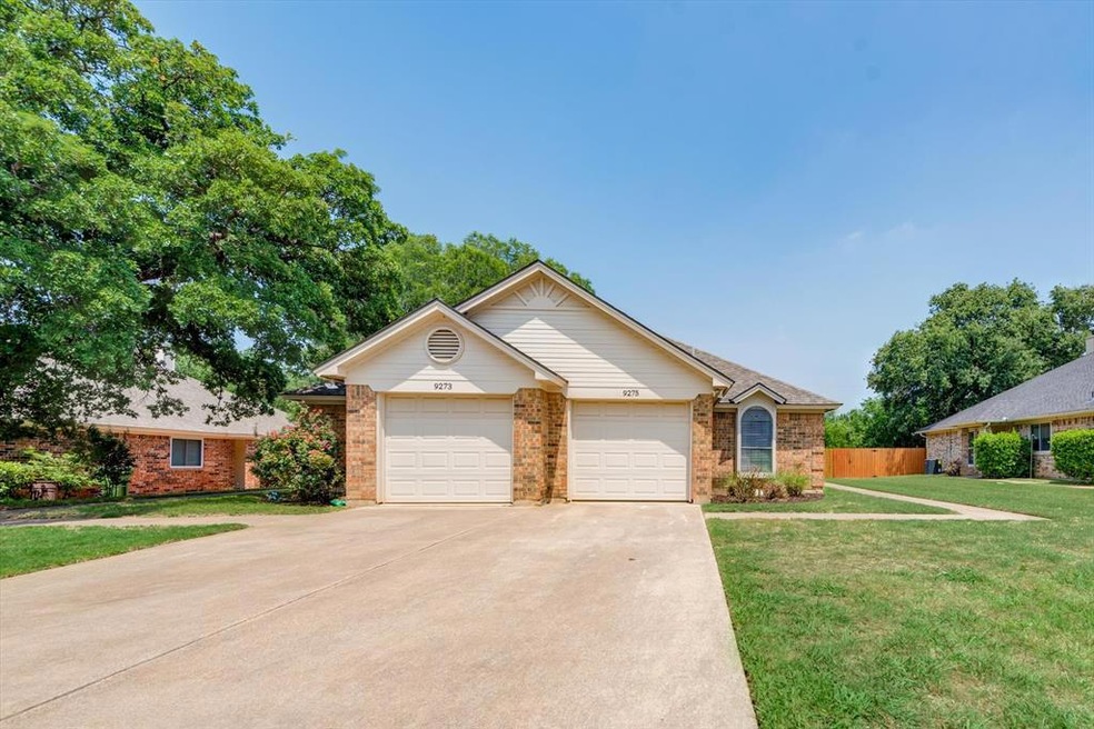 9275 Meandering Dr, North Richland Hills, TX 76182 - photo 1