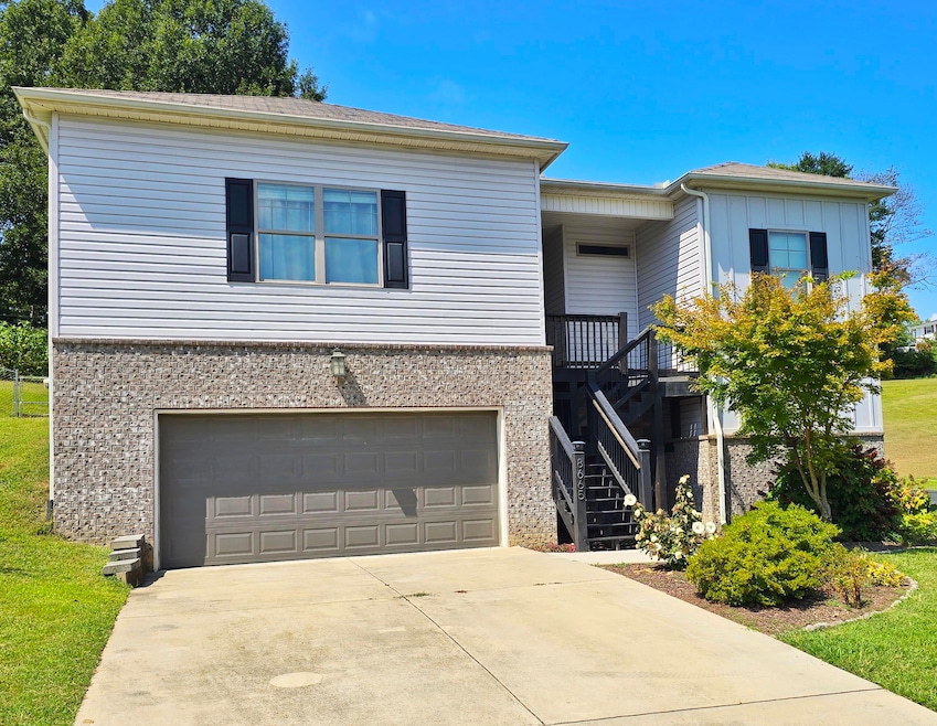 8665 Reba Ln, Hixson, TN 37343 - photo 1