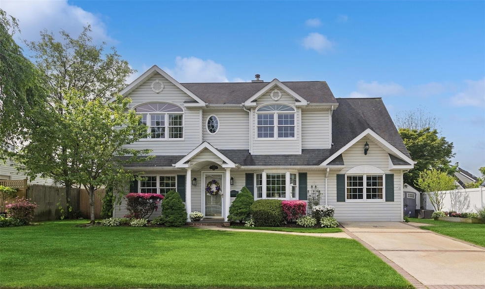 Sold $940,000 • Co-Listing Agent