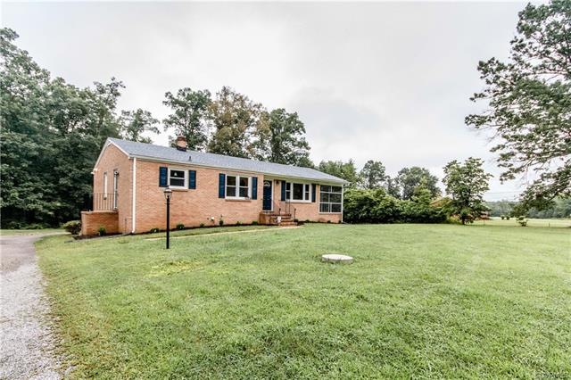 813 Old Wagner Rd, Petersburg, VA 23805 - photo 1