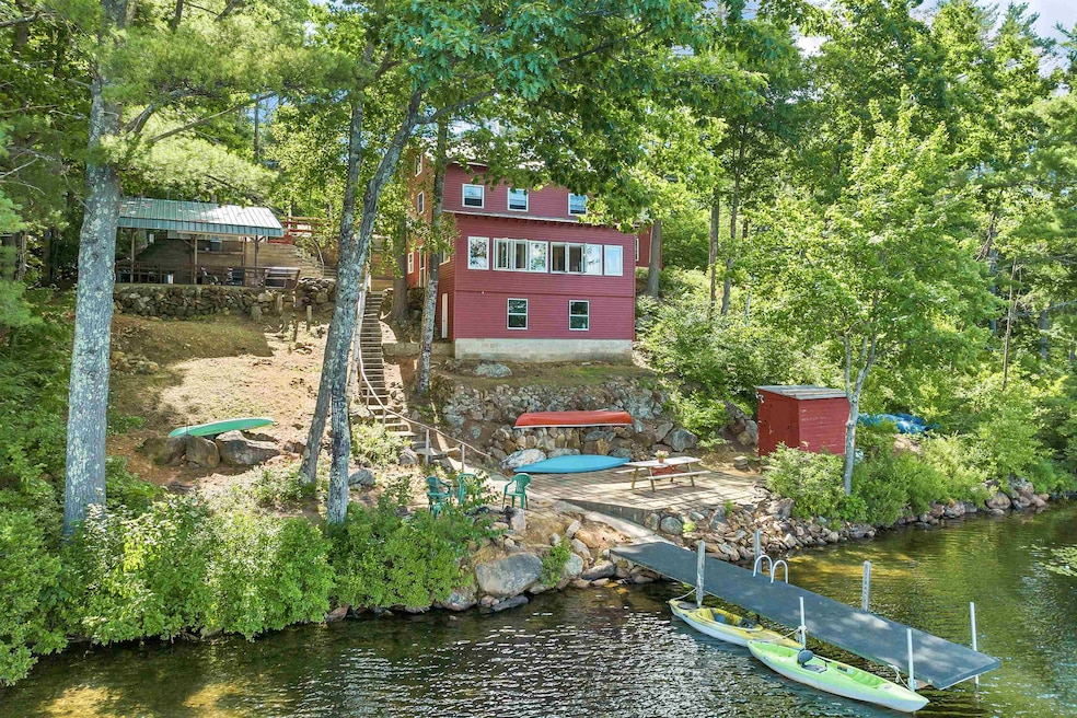 129 E Huntress Pond Rd, Barnstead, NH 03225 - photo 1