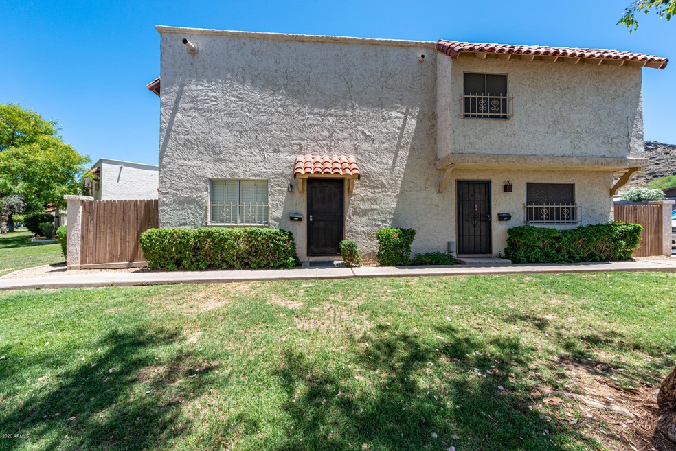 8803 N 12th Pl-2