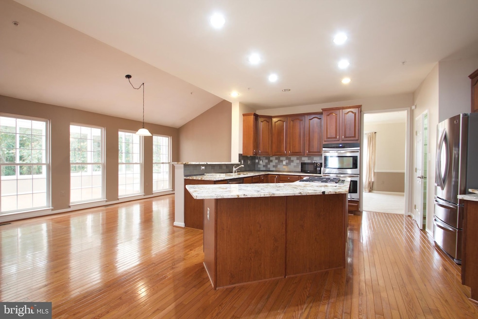 4905 Daisey Creek Terrace, Beltsville, MD 20705 - photo 1