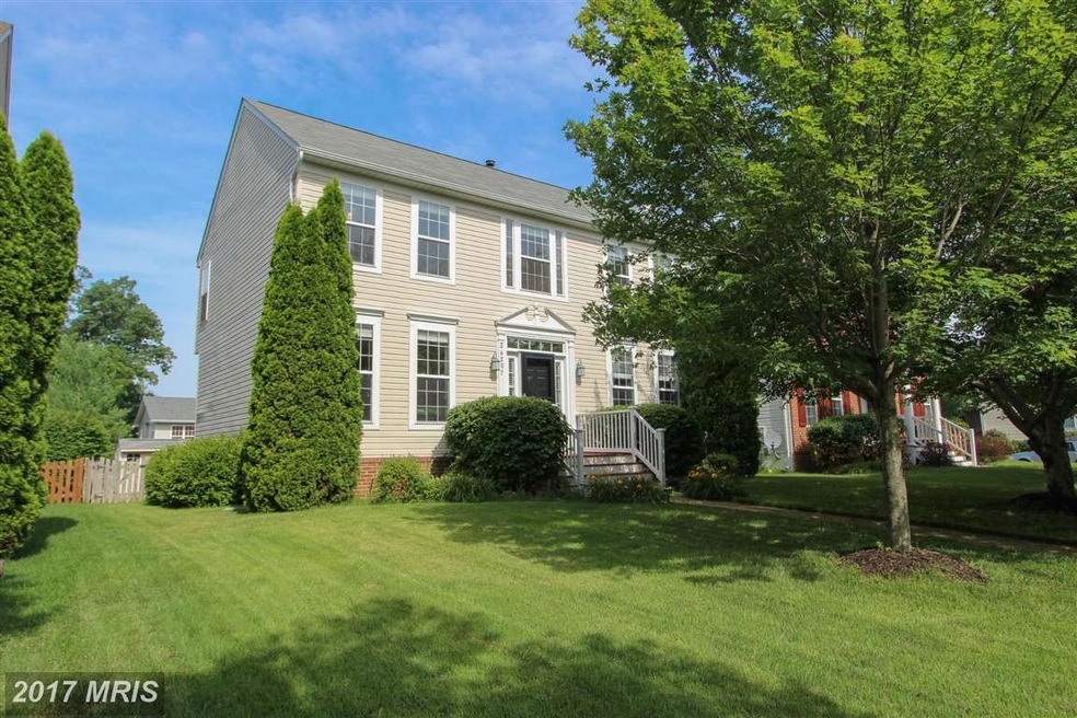 26207 Lands End Dr, Chantilly, VA 20152 - photo 1