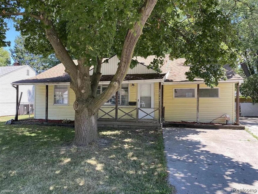 26540 Belanger St, Roseville, MI 48066 - photo 1