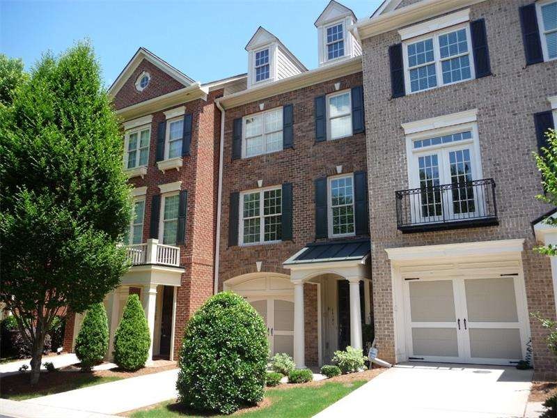 Beautiful John Wieland townhouse super convenient 