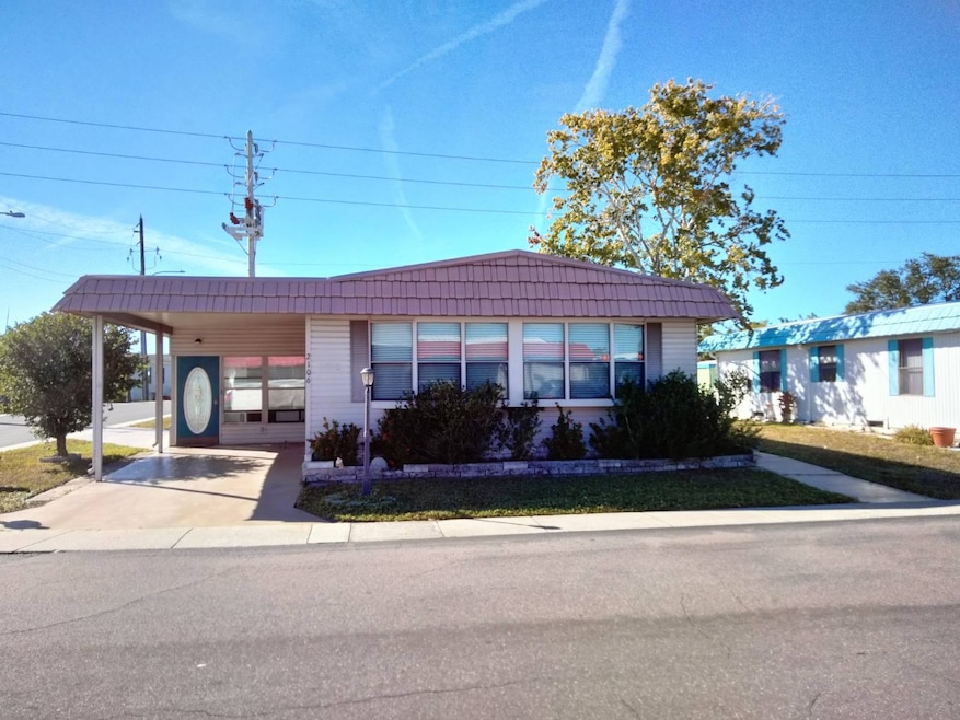 7100 Ulmerton Rd unit 2106, Largo, FL 33771 - photo 1