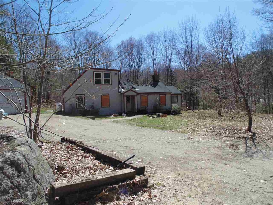 7 Robbins Rd, Hillsborough, NH 03244 - photo 1