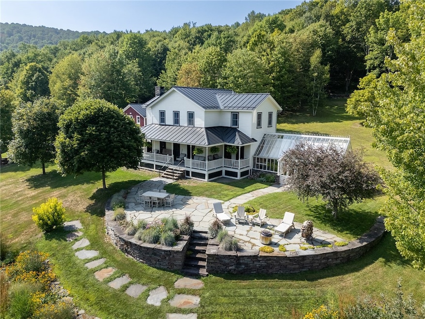 Under Contract $1,549,000