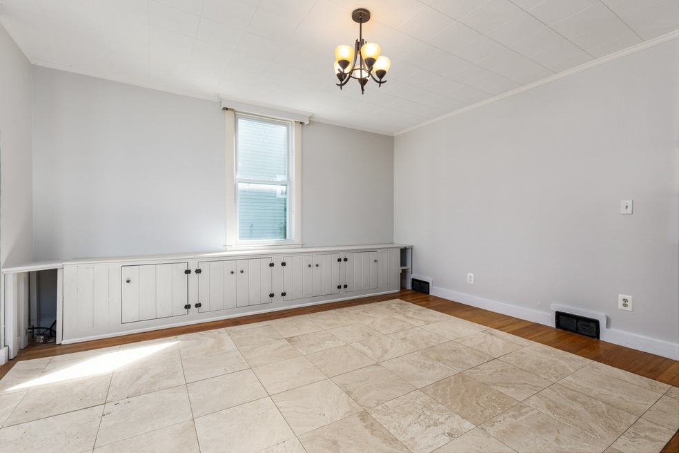 31 Forest St, Dover, NH 03820 - photo 1