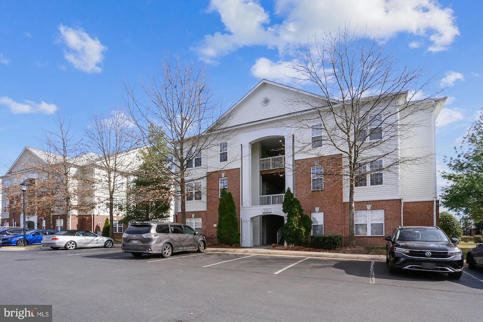 22641 Blue Elder Terrace unit 201, Ashburn, VA 20148 - photo 1