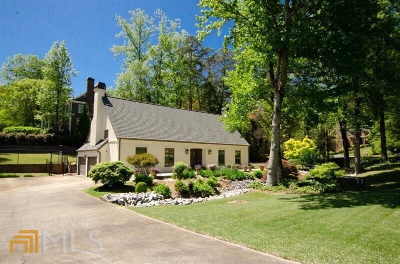 Sold $824,500 • Co-Listing Agent