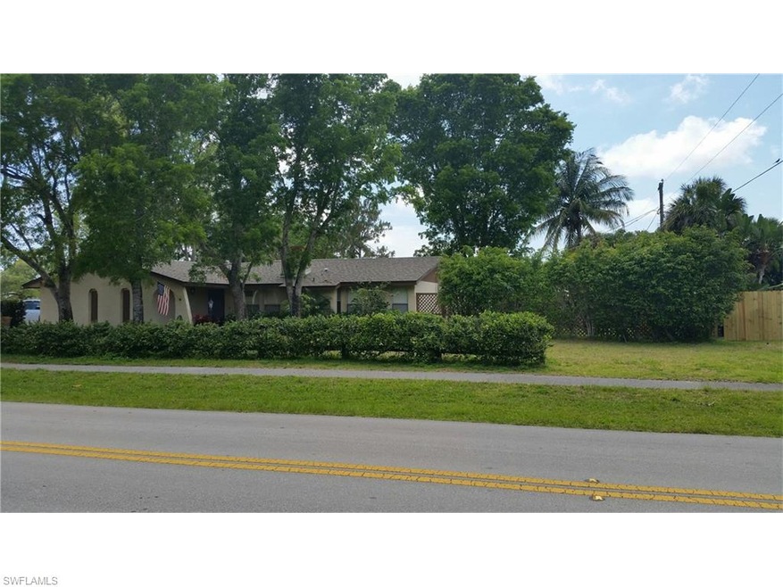 Front view of this beautiful home.