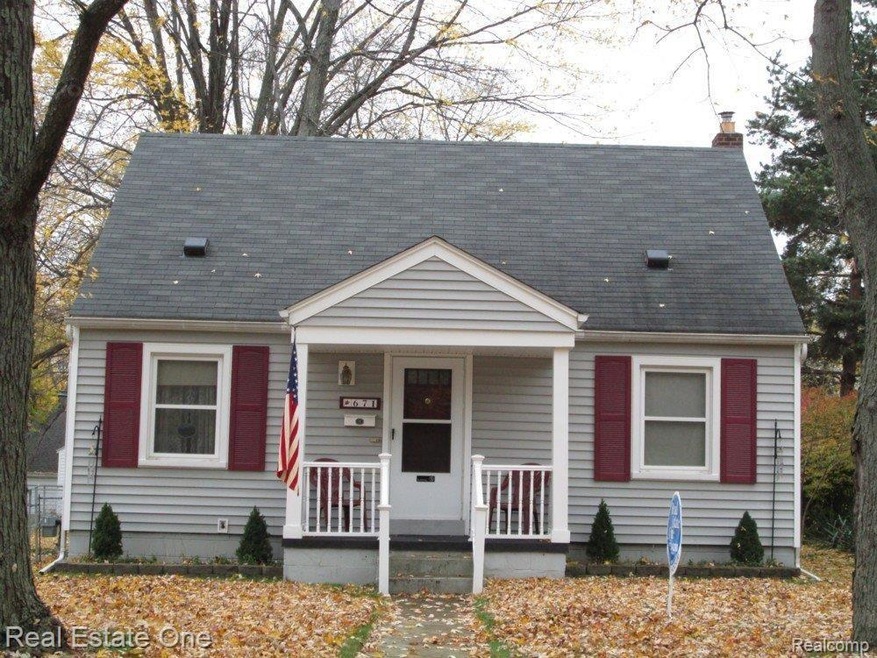 Evergreen Front View