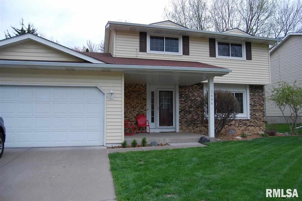 2646 W 34th St, Davenport, IA 52806 - photo 1