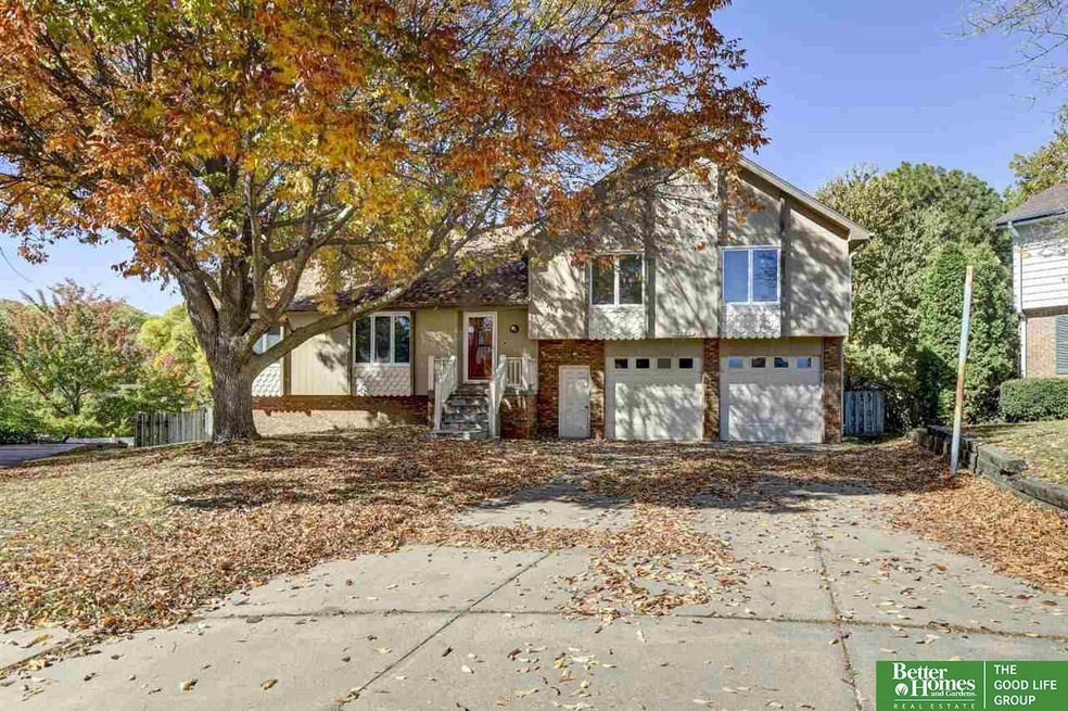 Large Multilevel w 4 bedrooms (2 Master bedrooms w on suite baths), LL room w egress window could be 5th bedroom is currently used as a workshop/craft room.