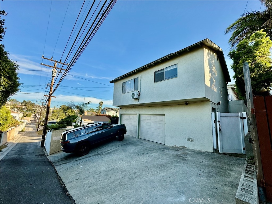 821 Avenue A unit B, Redondo Beach, CA 90277 - photo 1