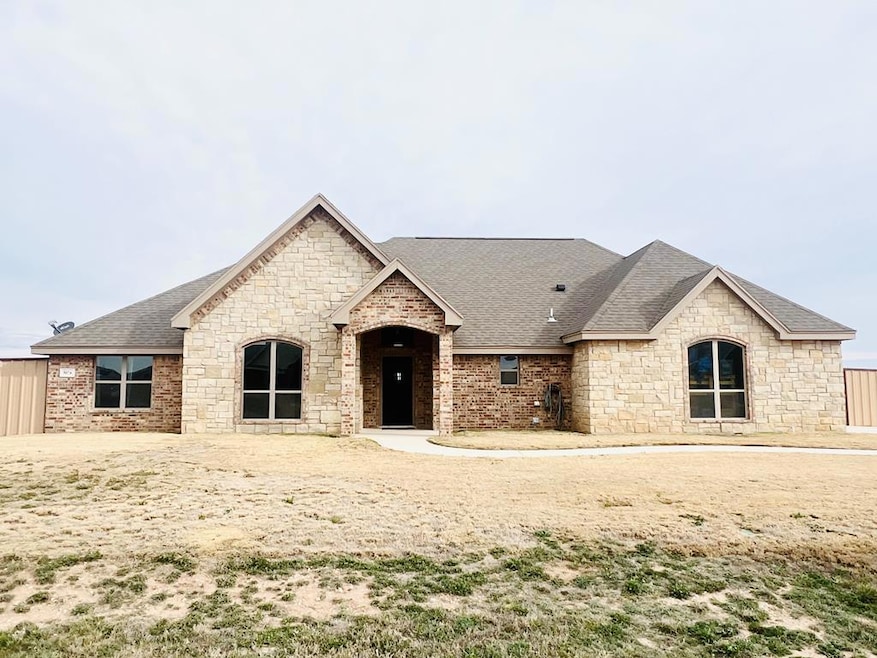 5074 Grey Wolf Ln, Grape Creek, TX 76901 MLS 120151