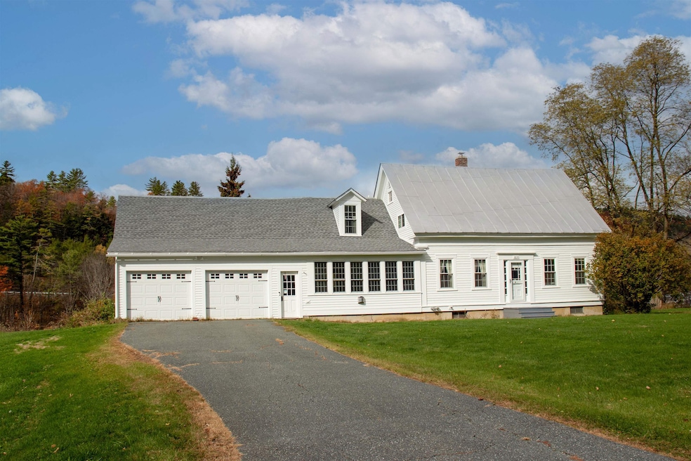 391 Bimson Dr, Barnet, VT 05821 - photo 1