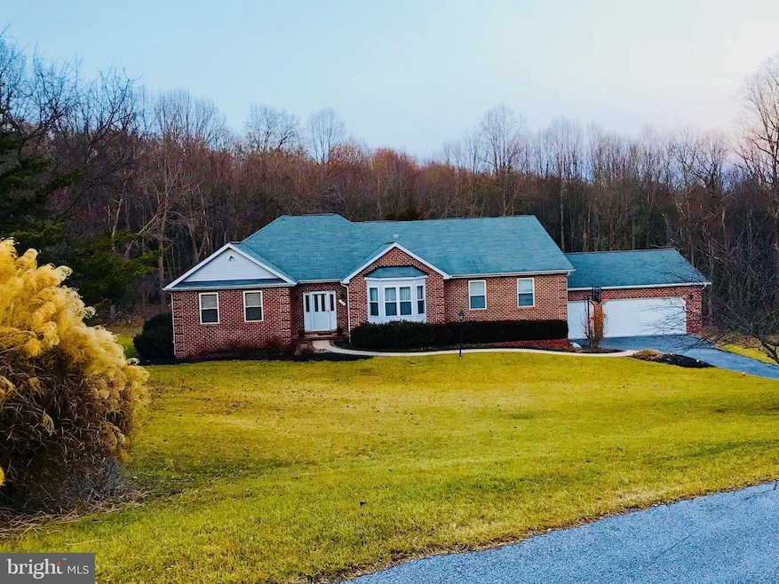 11 Spring Heath Ct, Windsor Mill, MD 21244 - photo 1