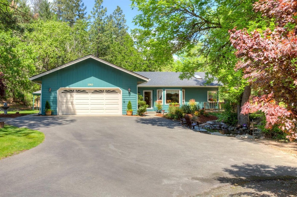 190 N Adeline Way, Merlin, OR 97532 - photo 1