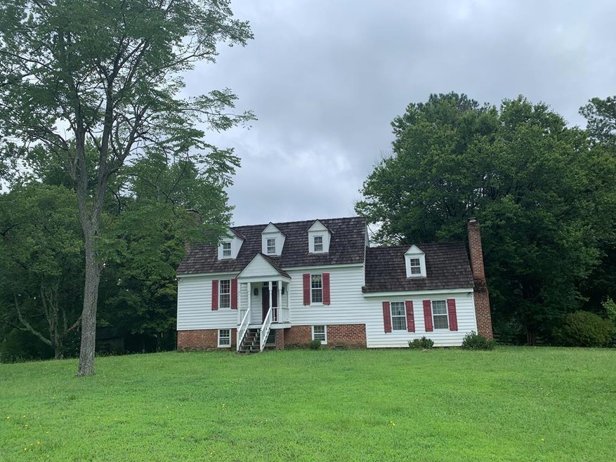 1094 Owens Mill Rd, Saint Stephens Church, VA 23148 - photo 1